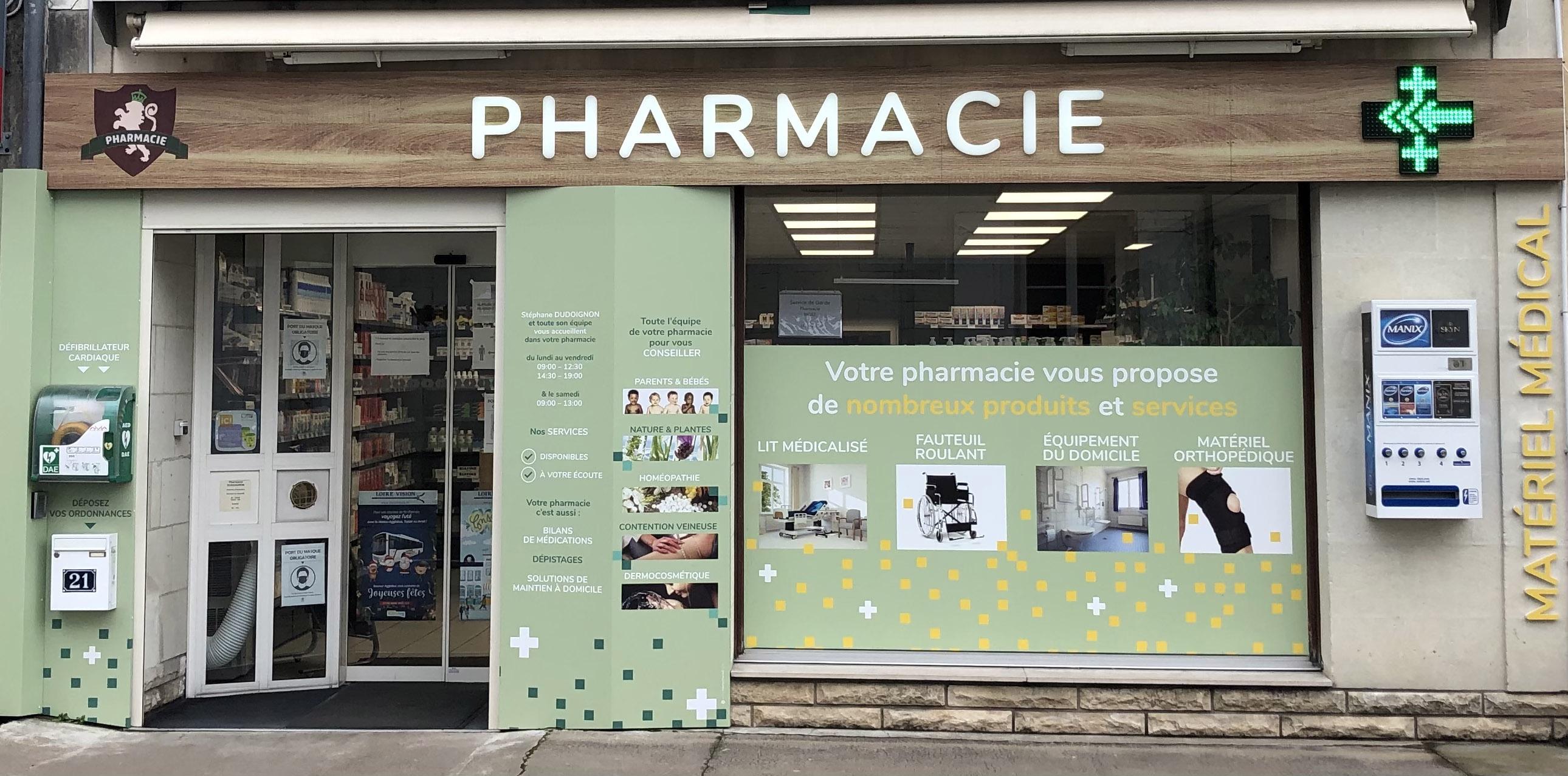 Façade de la Pharmacie Dudoignon à Brain-sur-Allonnes